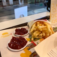 Photo taken at McDonald&amp;#39;s &amp;amp; McCafé by PiPi on 5/22/2022
