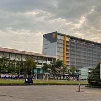 Photo taken at The Demonstration School of Ramkhamhaeng University by PiPi on 11/14/2019