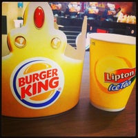 Photo taken at Burger King by Léo F. on 12/3/2013