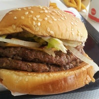 Photo taken at Burger King by Brandn K. on 9/27/2012