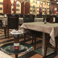 Foto diambil di Layale Şamiye - Tarihi Sultan Sofrası مطعم ليالي شامية سفرة السلطان oleh Dr Raed S. pada 12/7/2019