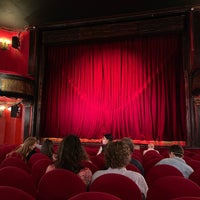 Photo taken at Théâtre des Nouveautés by Dr Raed S. on 10/10/2021