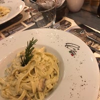 Photo taken at Ciao Ciao İstanbul by Seda Ö. on 11/22/2017