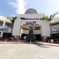 Universal Appliance and Kitchen Center - 14600 Arminta St