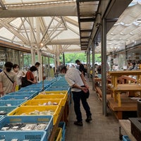 Photo taken at 道の駅 内子フレッシュパークからり by Seiji S. on 9/4/2022