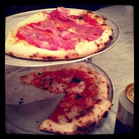 11/18/2012에 Ryan G.님이 Pizzeria Da Lupo에서 찍은 사진