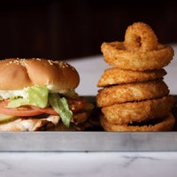 Foto scattata a Big Smoke Burger da Big Smoke Burger il 9/11/2014