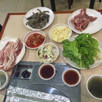 Photo taken at 1박2일 (2D1N) Korean BBQ by su khim s. on 5/30/2016