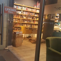 10/2/2017에 Tanla S.님이 Serin Kültür Kitap &amp;amp; Kafe에서 찍은 사진