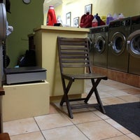 12/2/2012에 Ryan S.님이 Laundry on Graham에서 찍은 사진
