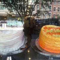 Foto tirada no(a) Buttercup Bake Shop por Sexy L. em 7/27/2016