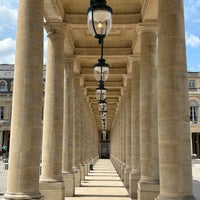 Photo taken at Palais Royal by fibizzz on 6/10/2023