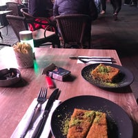 Photo taken at Şerifoğlu Café &amp;amp; Patisserie by MrtClk on 4/21/2022
