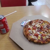 Photo taken at Mustafa Kemal Domino&amp;#39;s Pizza by Erkan E. on 5/14/2016