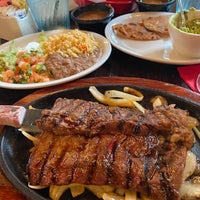 Снимок сделан в Chachi&amp;#39;s Mexican Restaurant пользователем Jim B. 2/15/2020