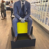 Photo taken at Suitsupply by Rico N. on 9/6/2021
