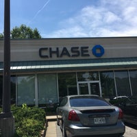 Photo taken at Chase Bank by Rico N. on 5/9/2016