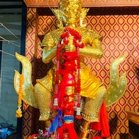 Photo taken at Wat Phai Ngern Chotanaram by Sine11 on 1/29/2023