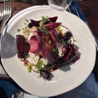 Photo taken at Granary Square Brasserie by Marina S. on 11/11/2023