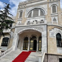 Photo taken at Resim ve Heykel Müzesi by Günsu U. on 5/18/2023