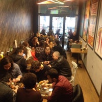 Foto scattata a Taco Hut da Muhammed S. il 1/17/2016