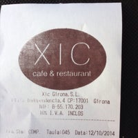 Photo taken at Restaurant XIC by Dilmer Alvarado on 10/12/2014
