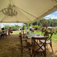 Photo taken at Purdy&amp;#39;s Farmer &amp;amp; The Fish by Daniel L. on 8/8/2021