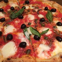 Photo taken at Pizza Metro Pizza by jeffrey m. on 1/21/2014