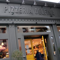 Photo taken at Pizzeria Delfina by Robert C. on 10/31/2015