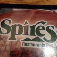 Das Foto wurde bei Spires Restaurant Carson von Steve M. am 12/1/2013 aufgenommen