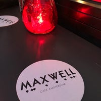 Photo taken at Café Maxwell by Wai Kit L. on 7/11/2018