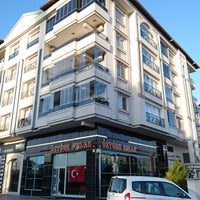 รูปภาพถ่ายที่ Öztürk Emlak Ofisi โดย ... -. เมื่อ 8/3/2016