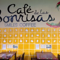 5/26/2015 tarihinde Levan E.ziyaretçi tarafından Café De Las Sonrisas'de çekilen fotoğraf