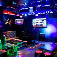9/17/2013に5 Bar Karaoke &amp;amp; Loungeが5 Bar Karaoke &amp;amp; Loungeで撮った写真