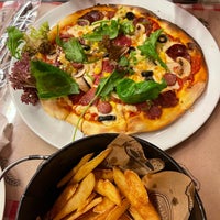 Foto diambil di Pizza Palermo 2 GO oleh Gökhan T. pada 12/31/2022