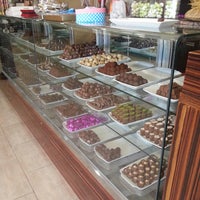 3/15/2014에 GençVet E.님이 CKLT Butik Çikolata Mağazası에서 찍은 사진