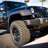 Foto tomada en Larry H. Miller Chrysler Jeep Avondale  por Larry H. Miller Chrysler Jeep Avondale el 3/5/2014