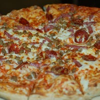 Das Foto wurde bei Metro Pizza von Metro Pizza am 9/18/2013 aufgenommen
