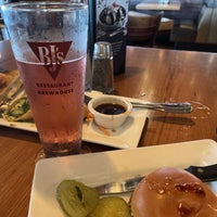 Photo taken at BJ&amp;#39;s Restaurant &amp;amp; Brewhouse by Jeff E. on 5/14/2022
