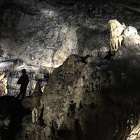 Das Foto wurde bei Le Domaine des Grottes de Han / Het Domein van de Grotten van Han von Thomas V. am 10/13/2019 aufgenommen