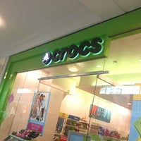 crocs store lenox mall