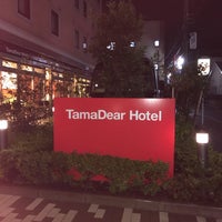 Photo taken at TamaDear Hotel HANEDA by Yoichi on 11/22/2017