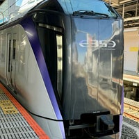Photo taken at JR Platforms 9-10 by Yoichi on 3/3/2024