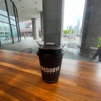 Foto diambil di Gregory&amp;#39;s Coffee oleh Michelle J. pada 5/7/2022