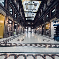 Снимок сделан в Galleria Alberto Sordi пользователем Fatos P. 11/10/2023