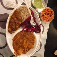 รูปภาพถ่ายที่ Deep Indian Kitchen โดย Andrew F. เมื่อ 2/2/2014