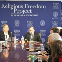 Photo prise au Berkley Center for Religion, Peace &amp;amp; World Affairs par Berkley Center for Religion, Peace &amp;amp; World Affairs le9/19/2013