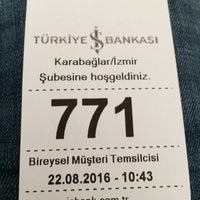 Photo taken at Türkiye İş Bankası by aLp3r on 8/22/2016