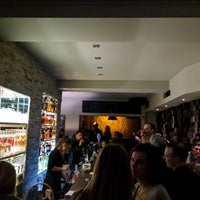 Das Foto wurde bei Distillers Bar von Munich Distillers von Ciarán O. am 2/11/2017 aufgenommen