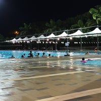 Photo taken at Pasir Ris SRC Swimming Pool by Rick on 3/15/2016